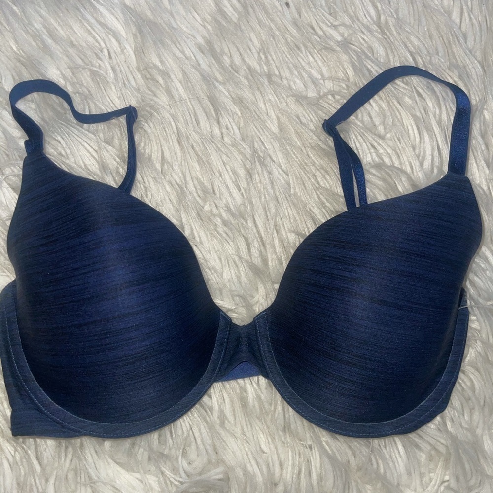 Victoria secret semi demi lightly lined